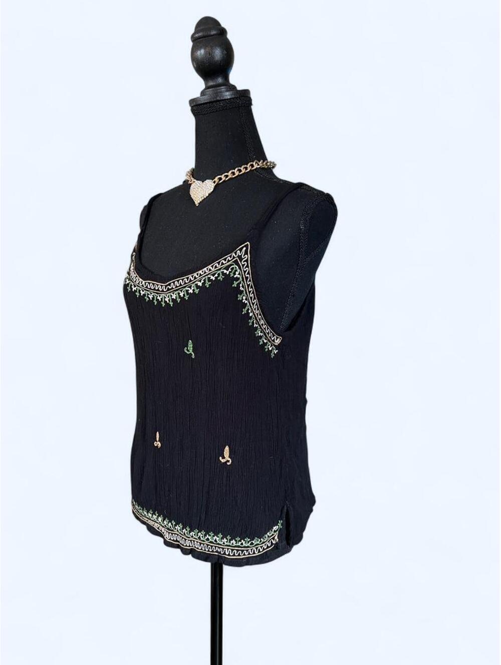 Vintage 1970s Boho Embroidered Black Gauze Tank Top Size Small 🖤 - Picture 4 of 4